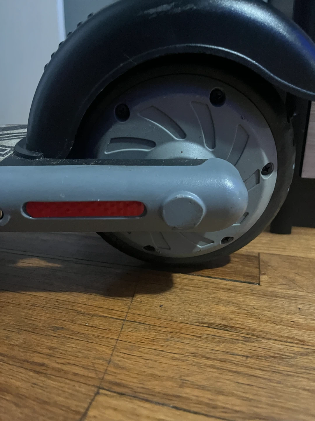 Gotrax GKS Electric Scooter - photo 5