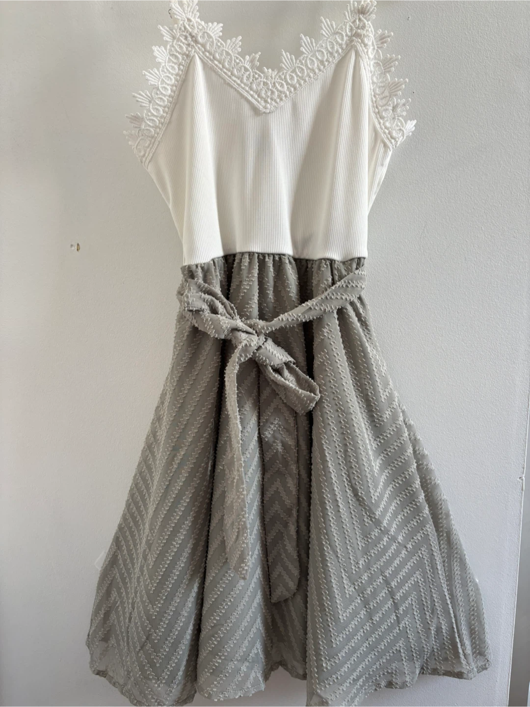 SHEIN Lace Trim Tie Waist Dress