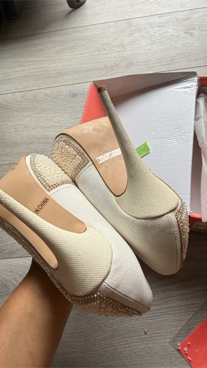 Women Heels 👠 size 7 check more pictures - photo 5