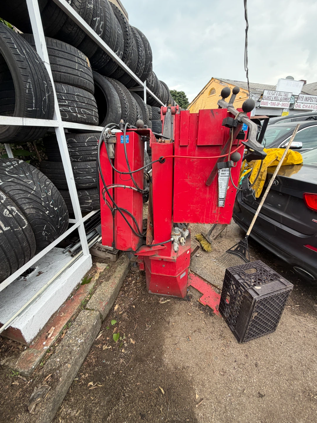 Red Tire Changer Machine - photo 4