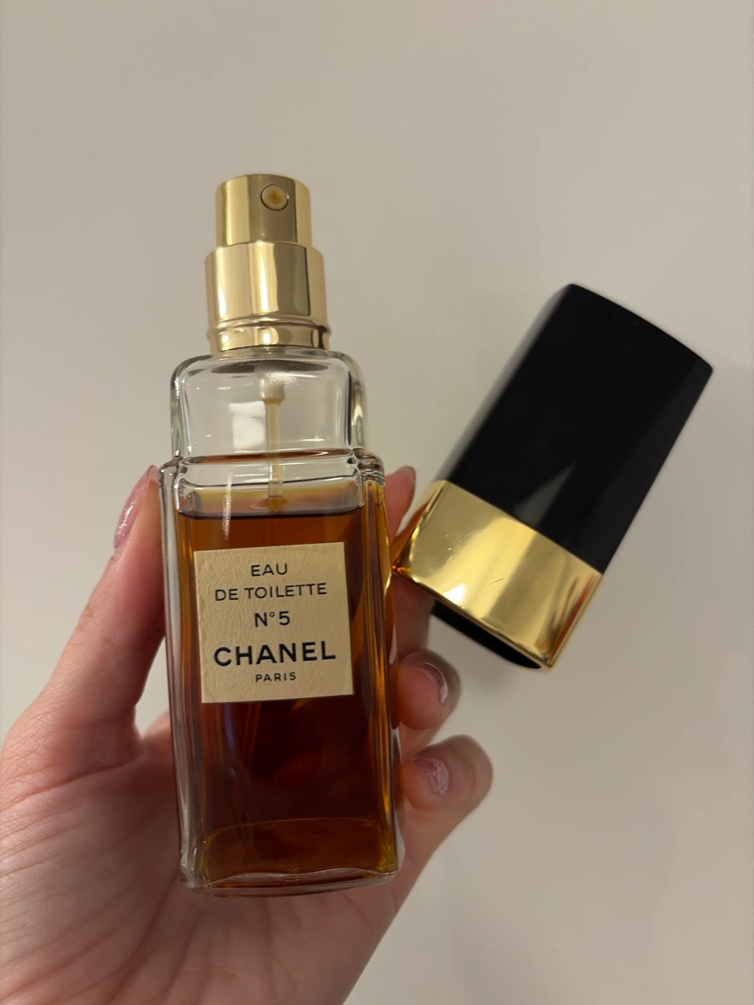 CHANEL No. 5 Eau de Toilette Perfume - photo 5