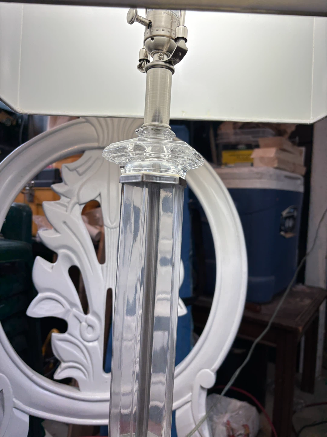 Clear Acrylic and Glass Table Lamp - photo 3