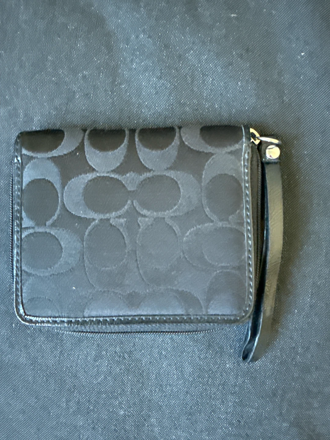 Coach Signature Wristlet Wallet - photo 3