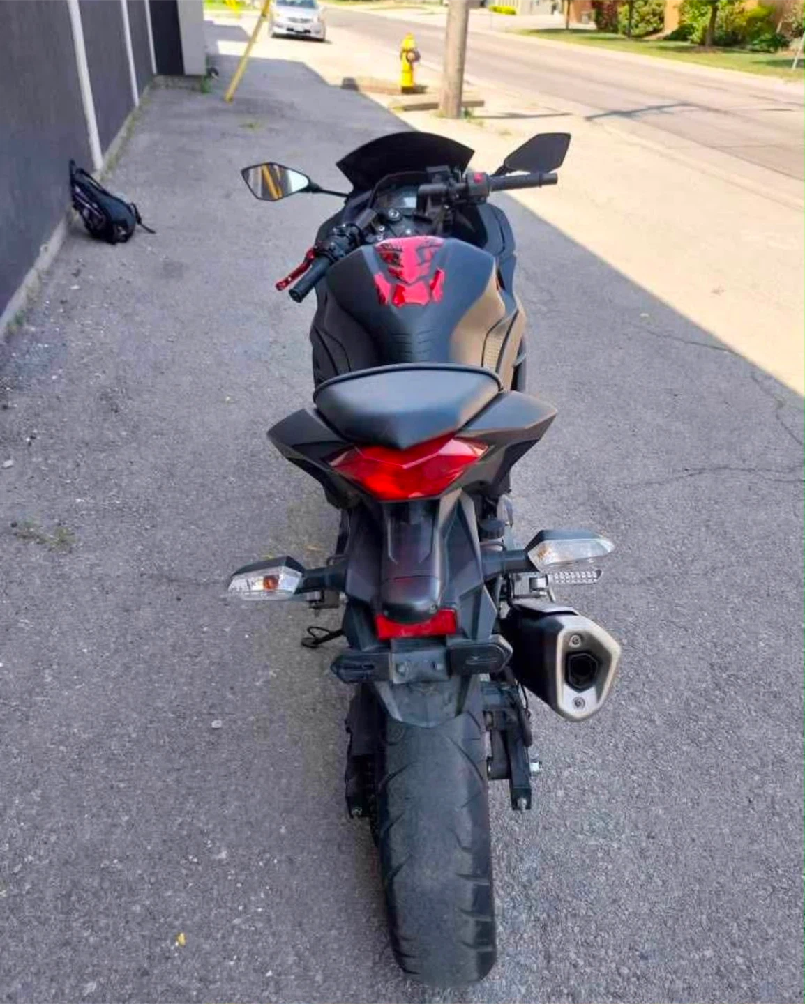Kawasaki Ninja Sport Bike - photo 2