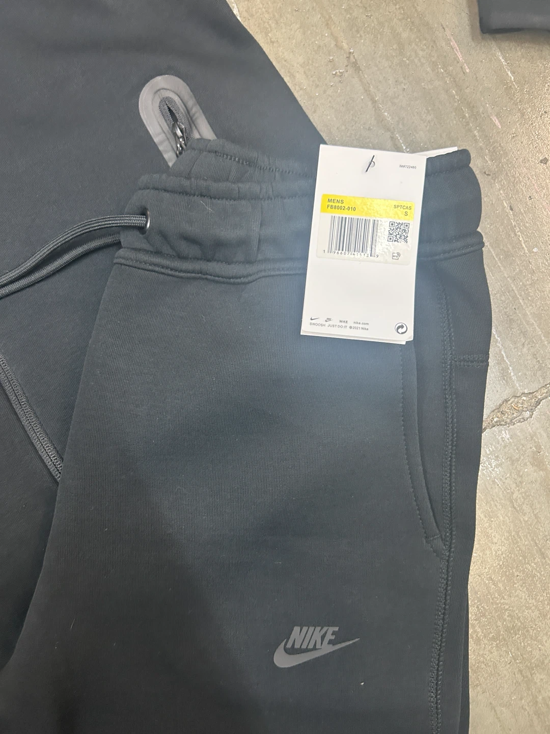 Nike Tech Fleece Full Zip Hoodie & Jogger Set - photo 3