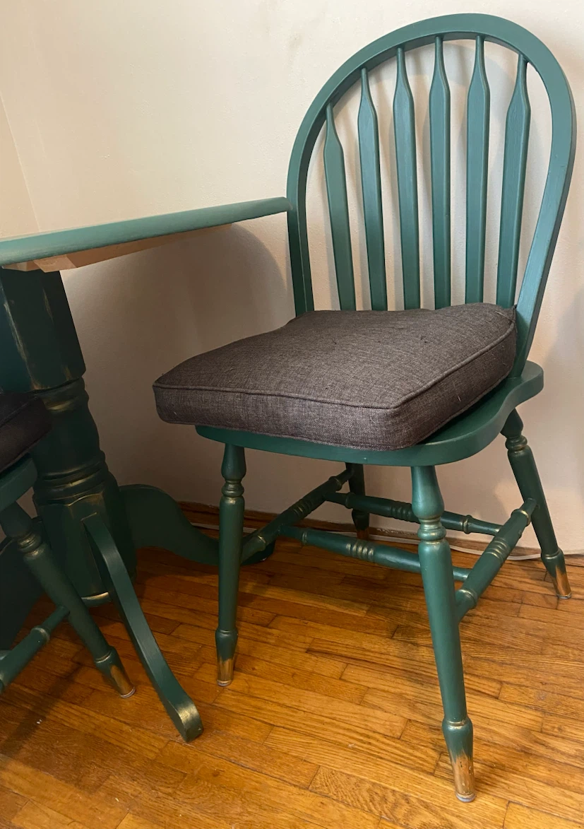 Whimsical Round Green Table and 2 Chairs - photo 4