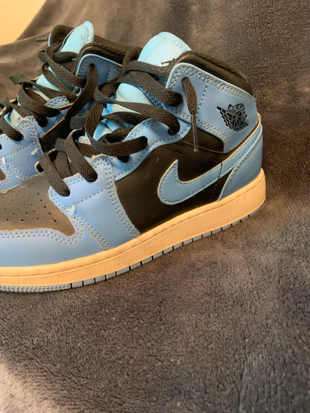 Air Jordan 1 Mid SE Light University Blue Black Sneakers - photo 2