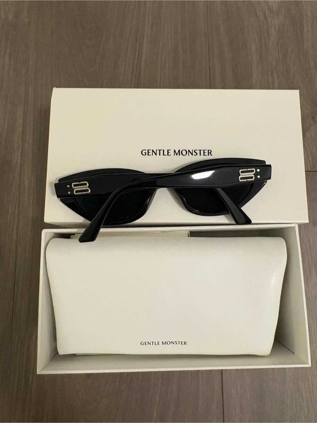 Authentic Gentle Monster Sunglasses Rococo 01 - photo 2