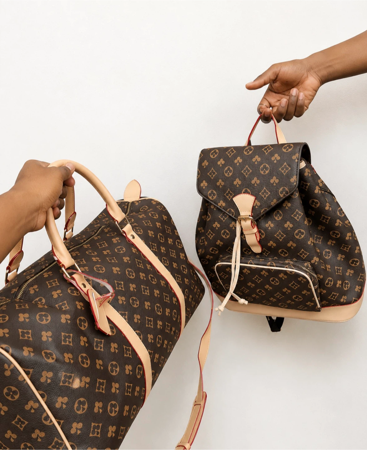 Stylish High Quality Duffle Bag & Backpack Set