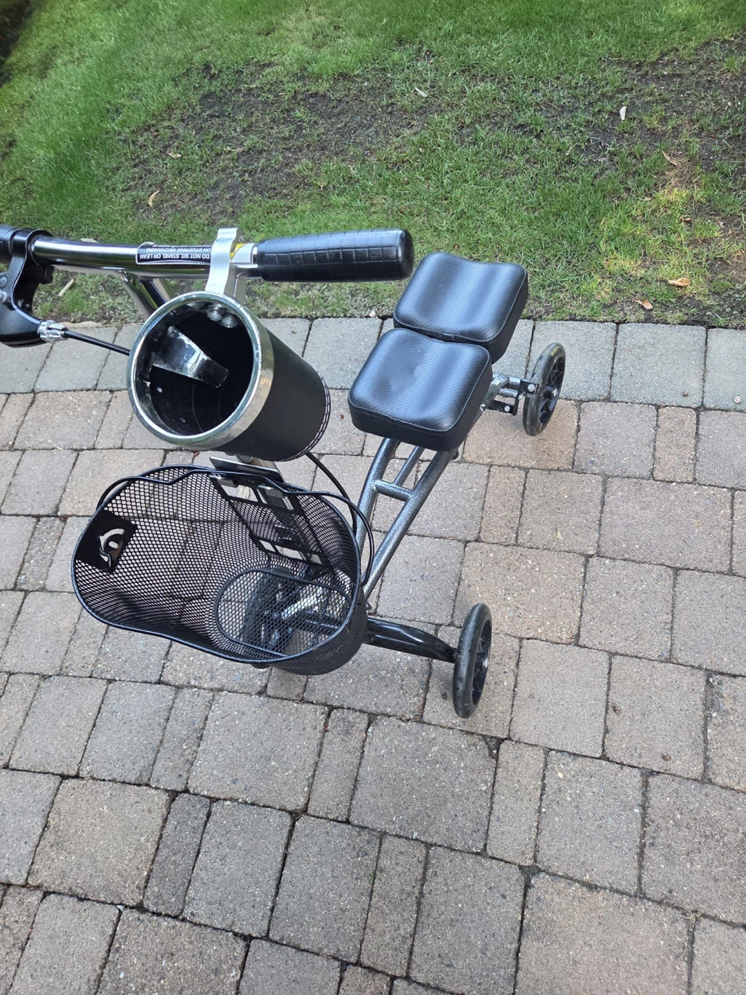 Knee Walker with Basket and Cup Holder - photo 3