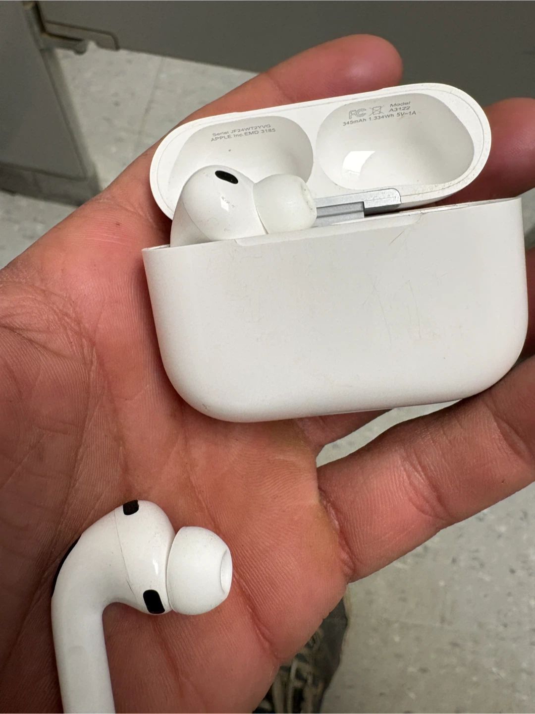Apple AirPods Pro (3rd Gen) - photo 3