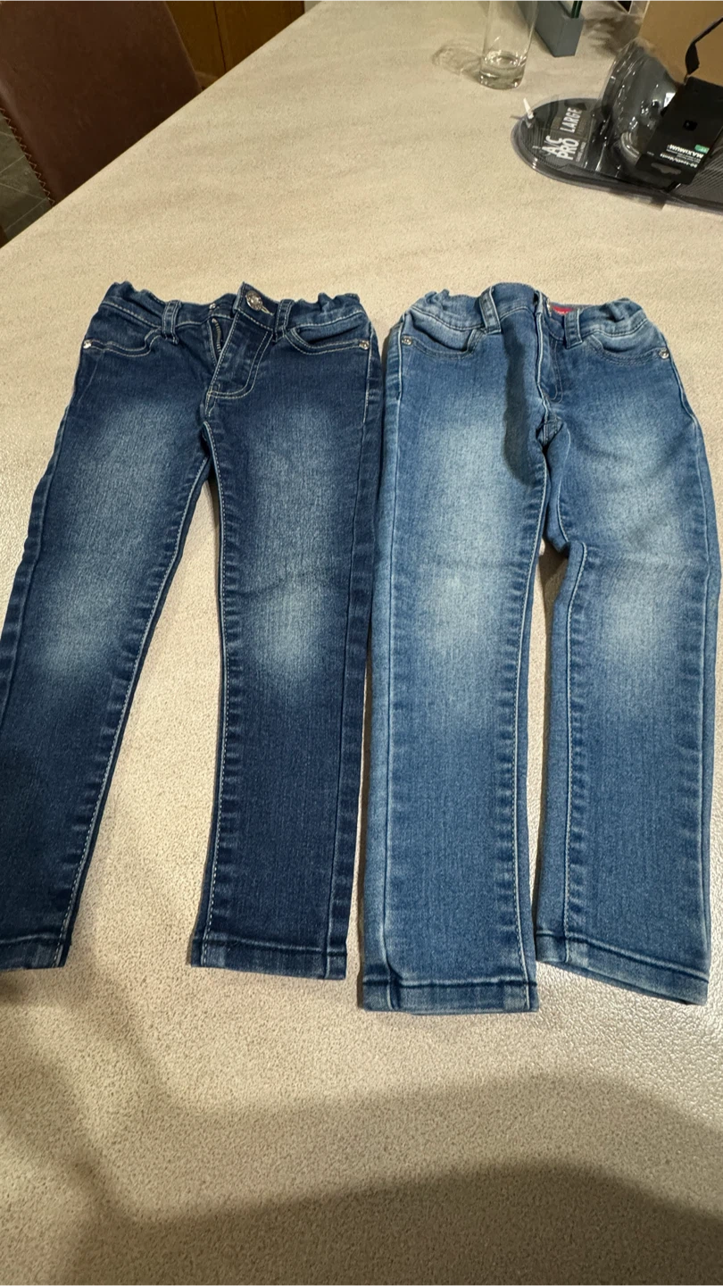Guess Jeans Bundle Size 4