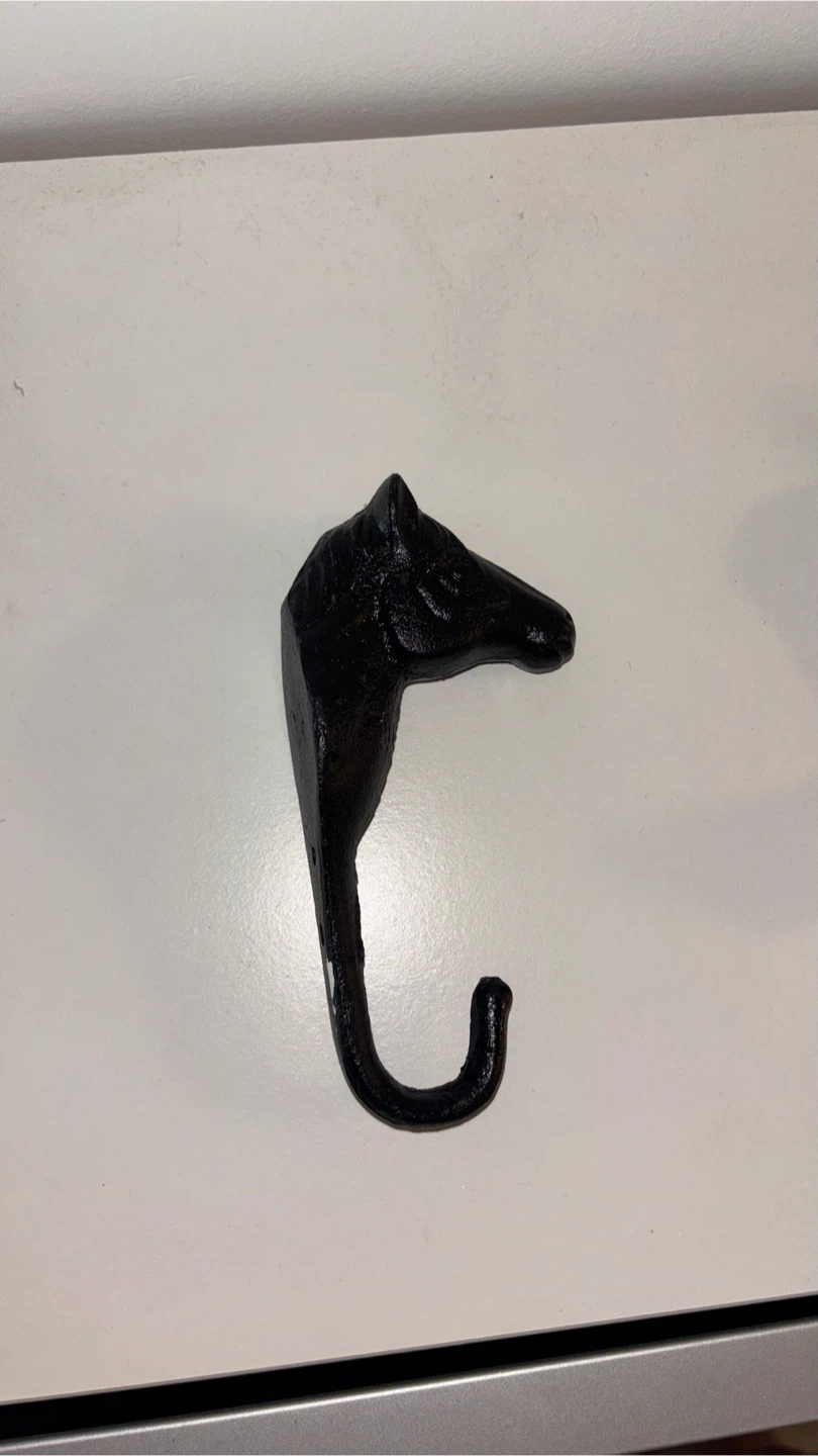Cast Iron Animal Hooks (Horse, Dog, Flamingo)