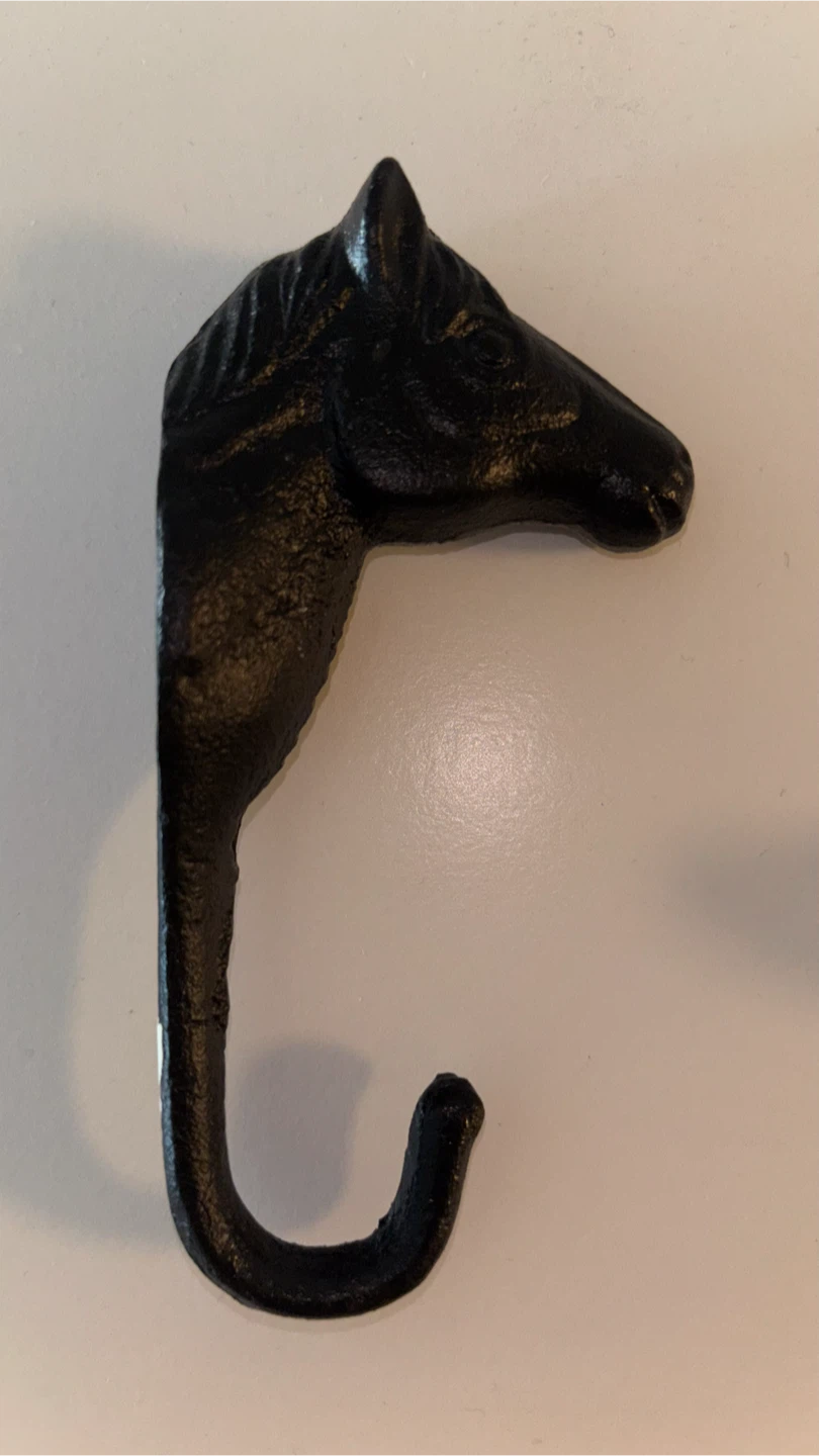 Cast Iron Animal Hooks (Horse, Dog, Flamingo) - photo 2