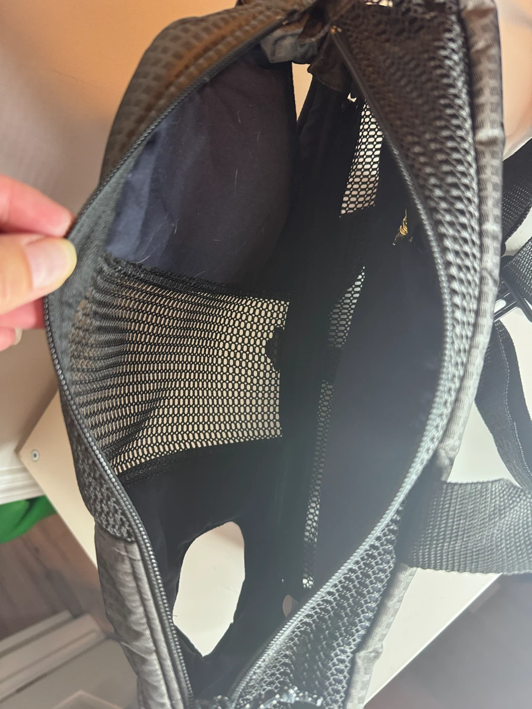 Collection Dog Carrier Backpack, like new condition - photo 4
