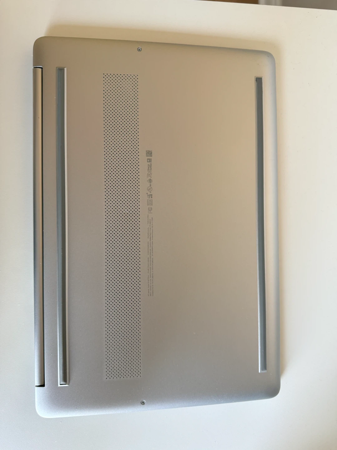 HP 15.6" Touchscreen Laptop - Silver - photo 2