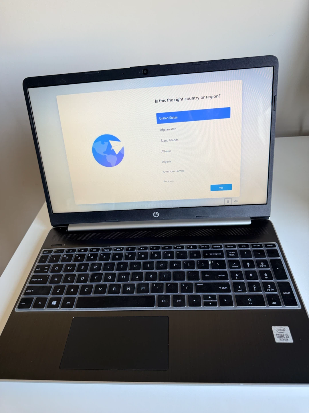 HP 15.6" Touchscreen Laptop - Silver - photo 3