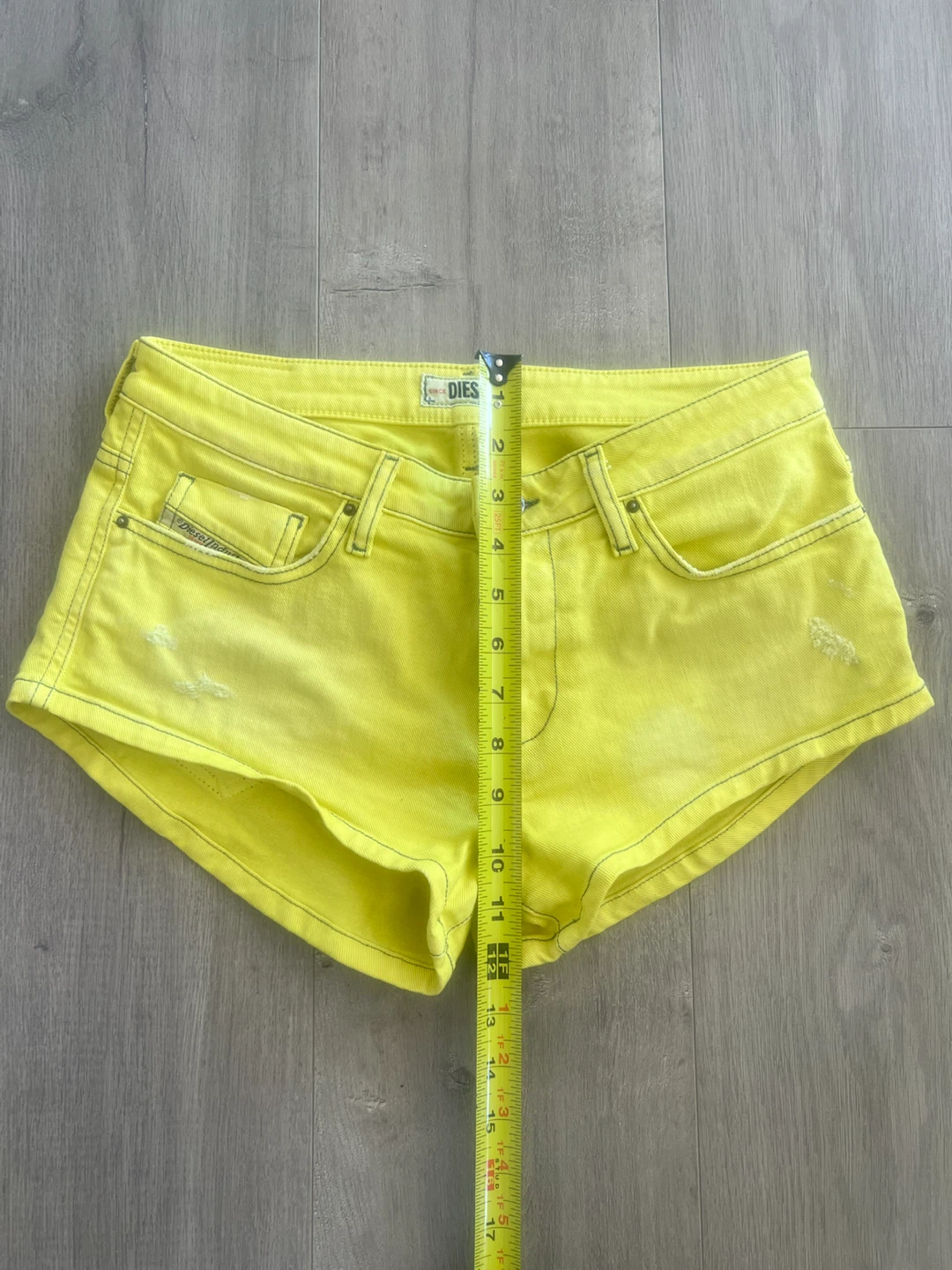 Diesel Women's Neon Yellow Denim Shorts 28 / small - photo 5