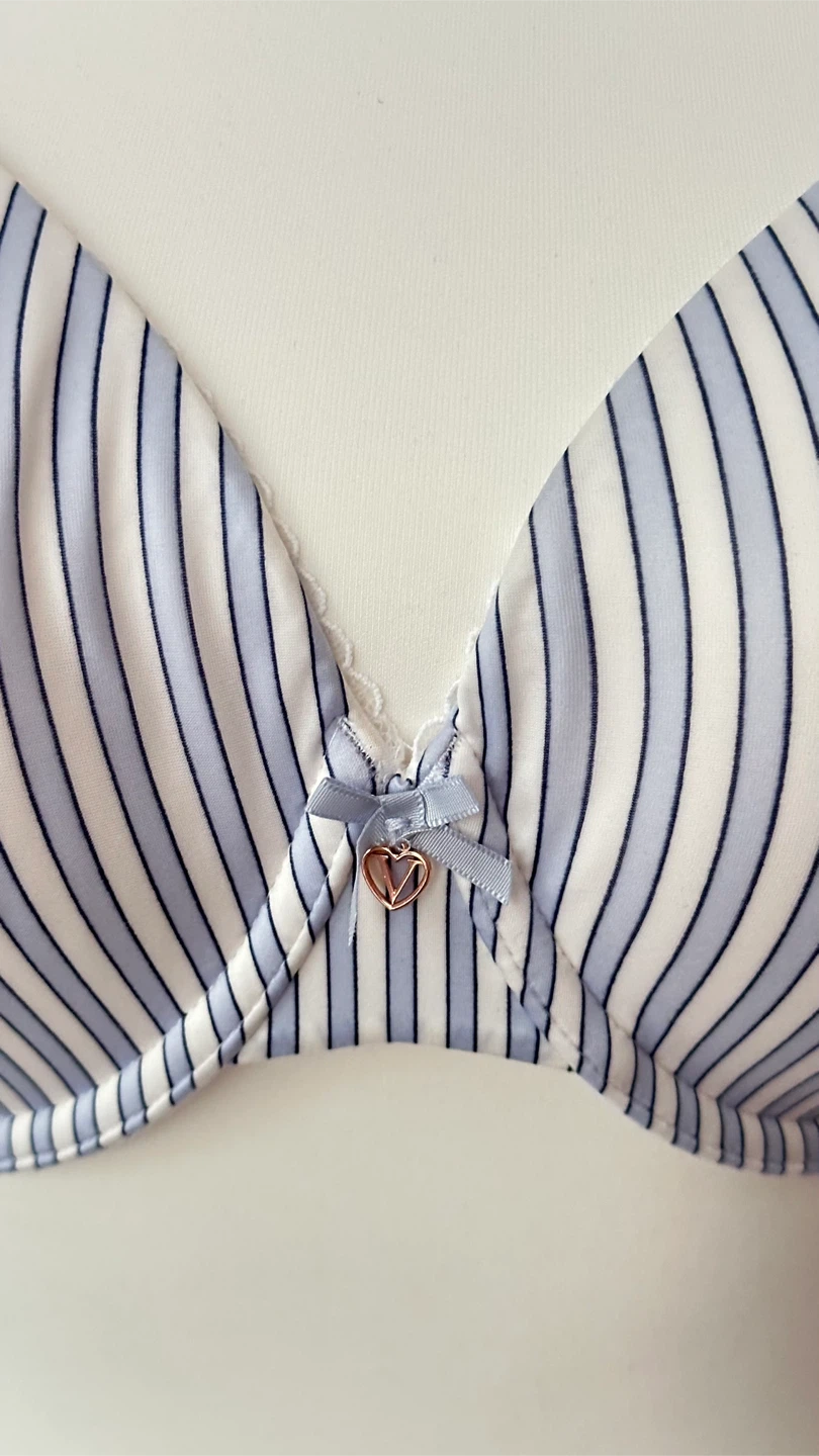 NEW! Victoria's Secret - lightly Lined Bra 36DD - photo 3