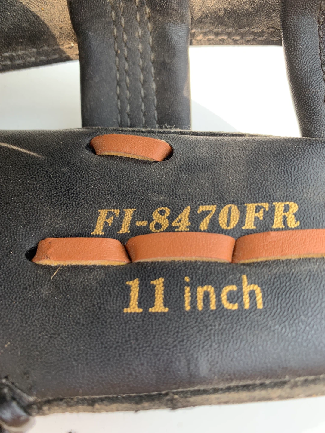Ball Glove. 11 inch. Linwood. - photo 3