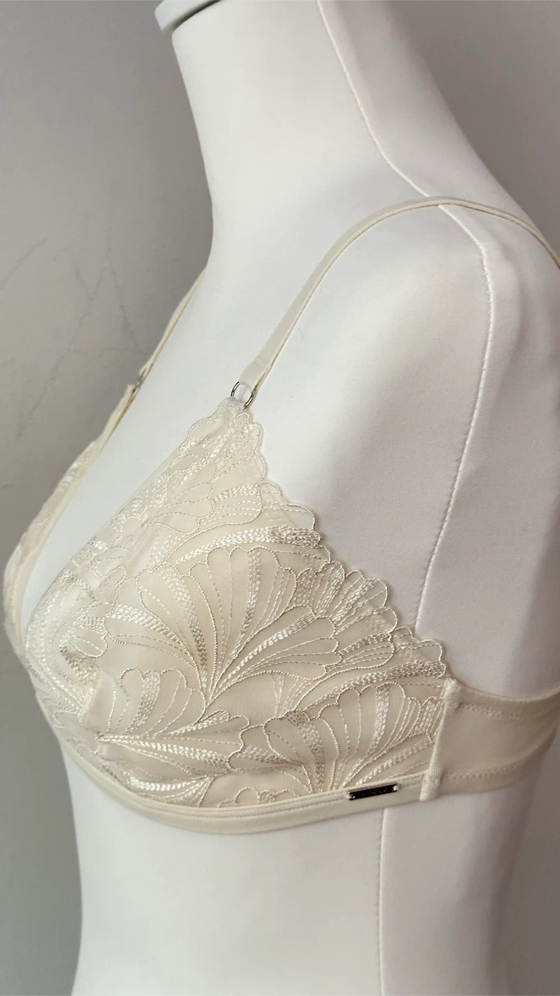 Autograph Lace Bralette - Cream - M - photo 3