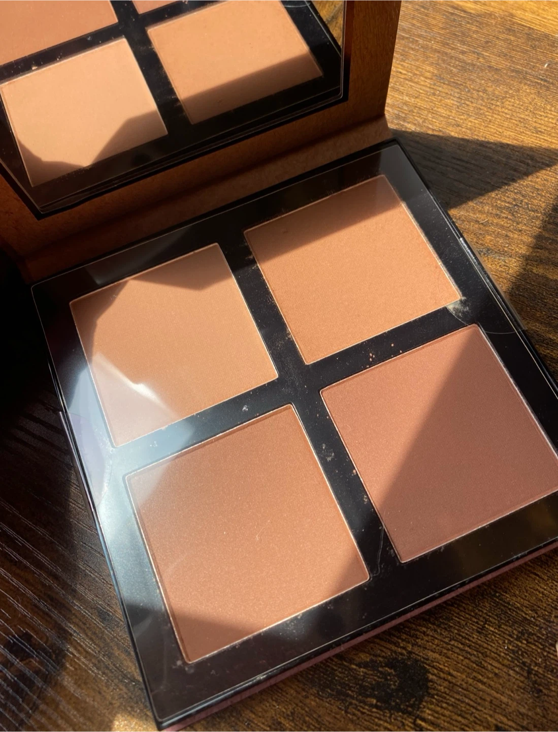Essence bronzing, highlighter, sunlighter palettes - photo 3