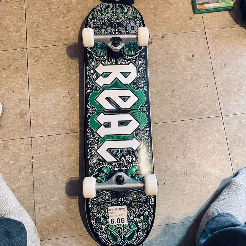 Real Skateboards Complete Skateboard