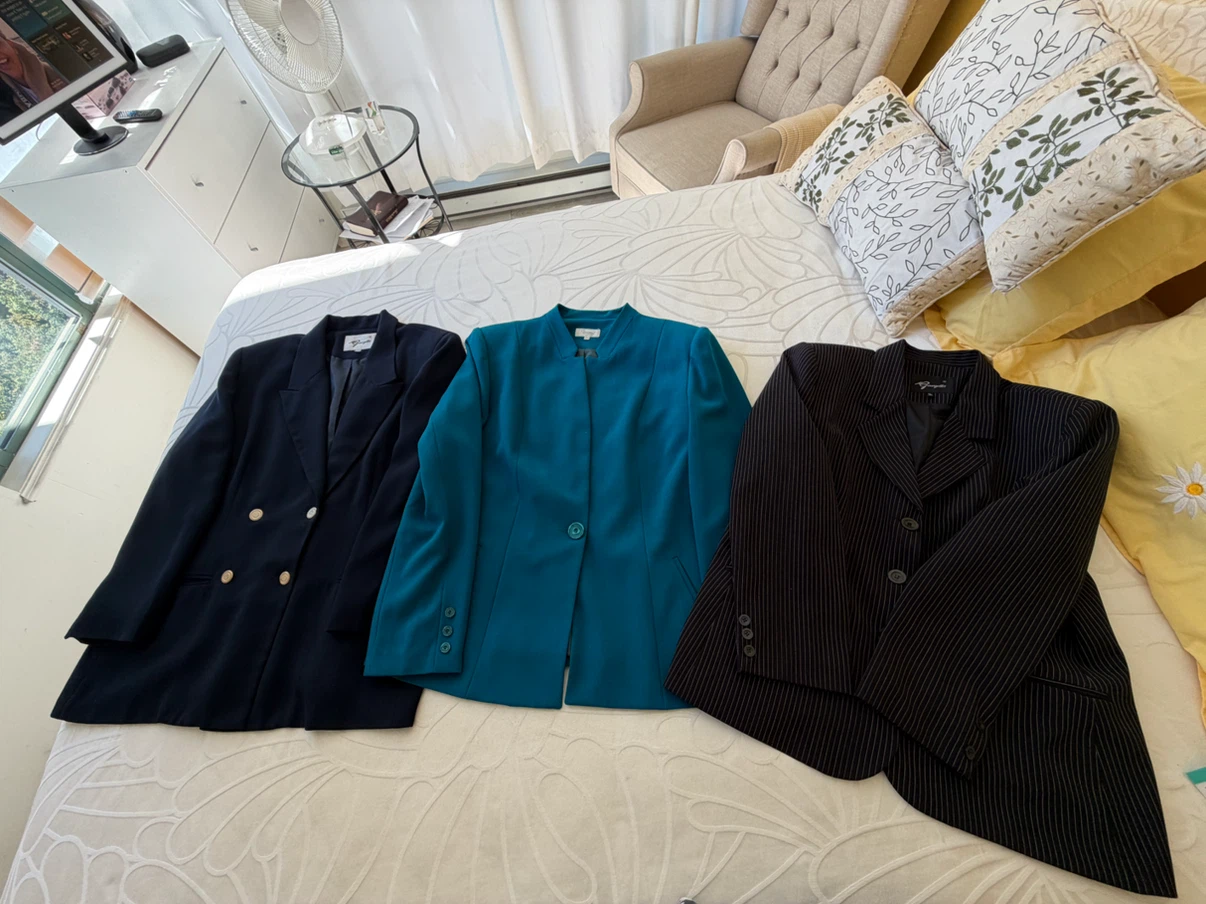 jackets good quality, good condition  several colours - photo 5
