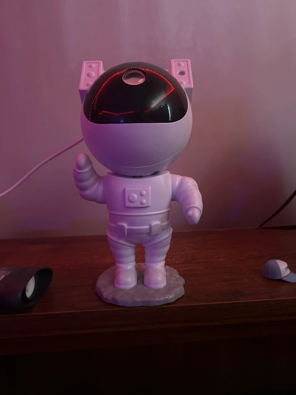 Astronaut projector lamp