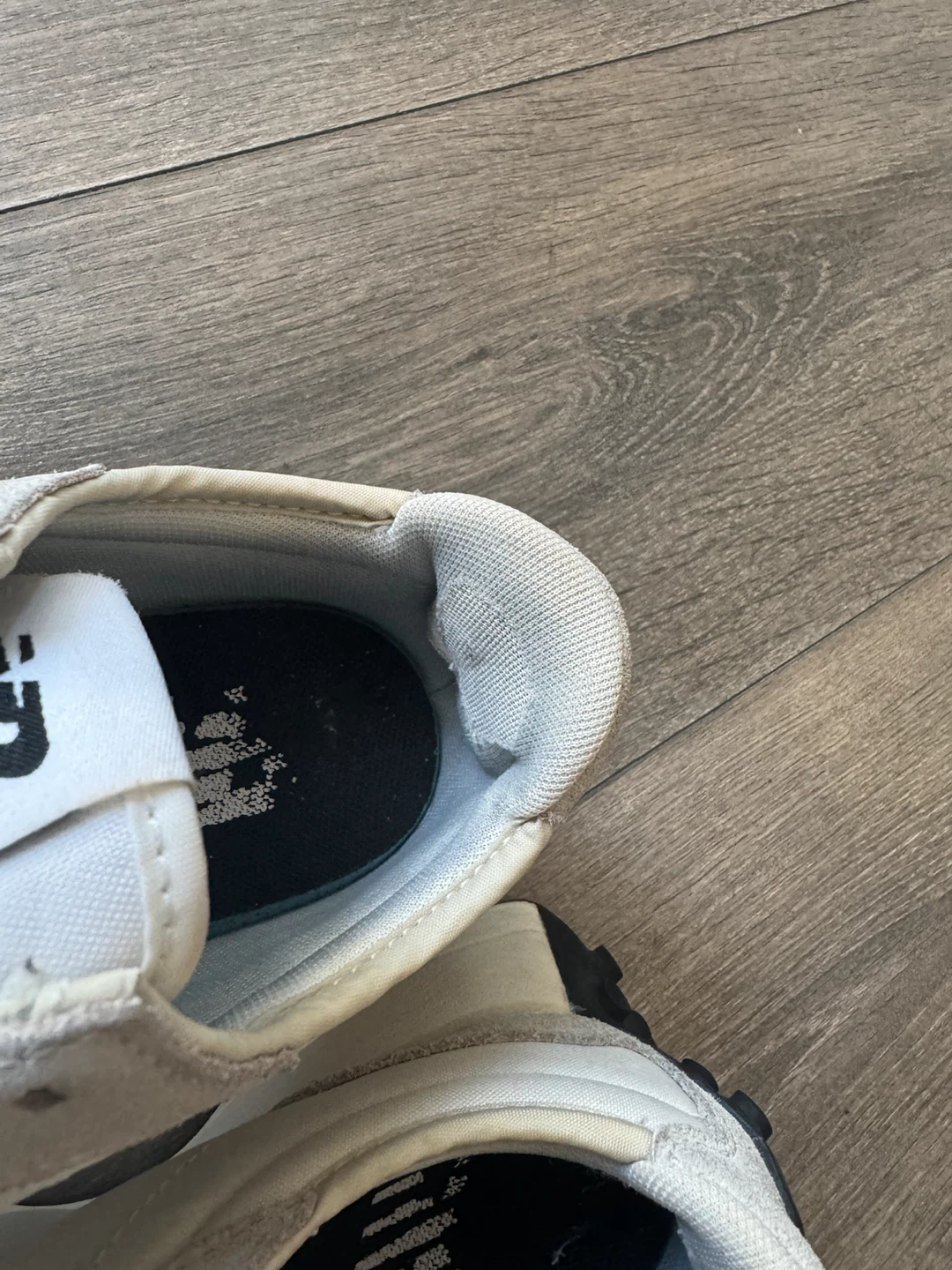 New Balance 327 Sneakers - photo 4