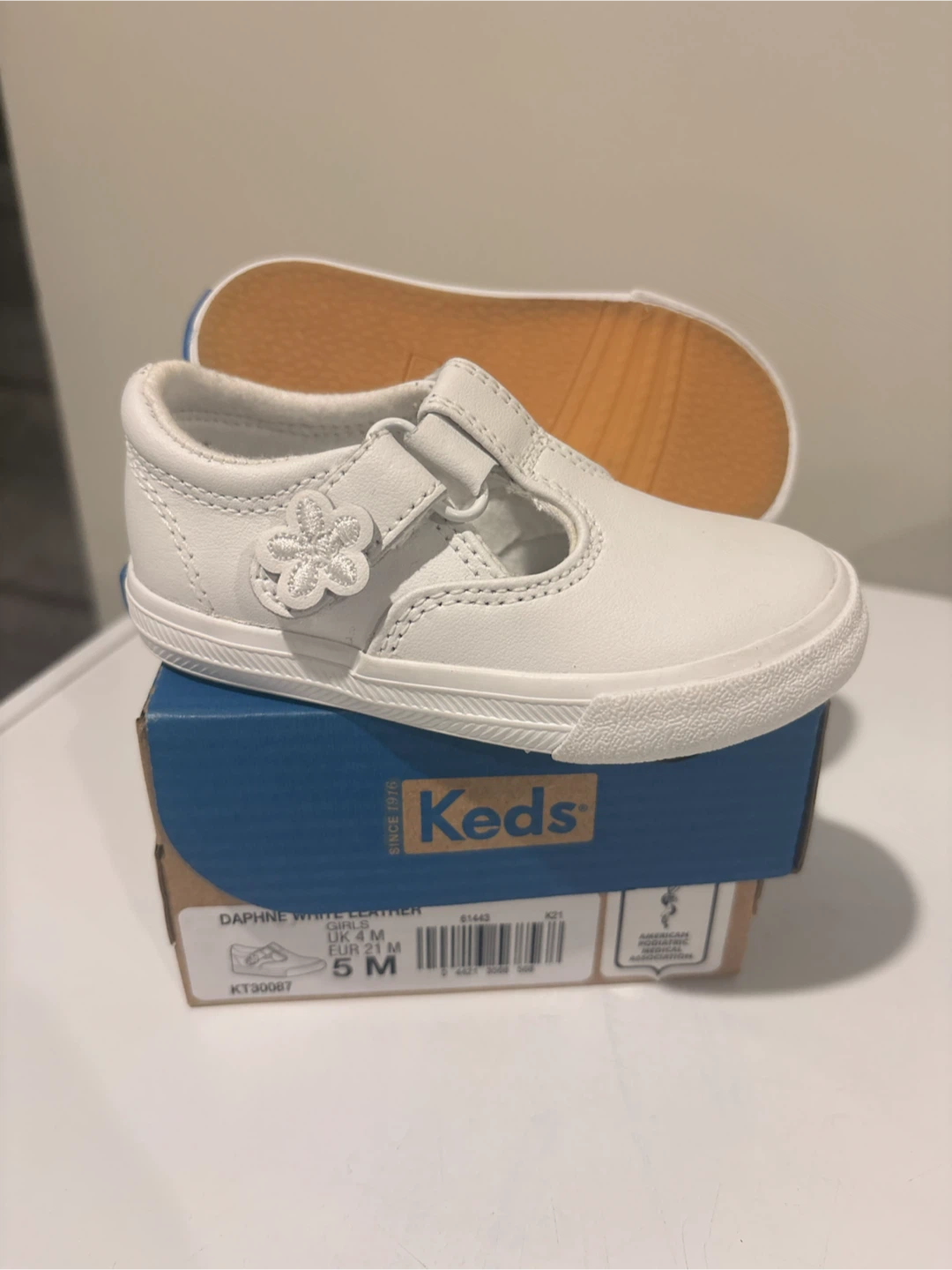 Keds White Leather Toddler Shoes NWT