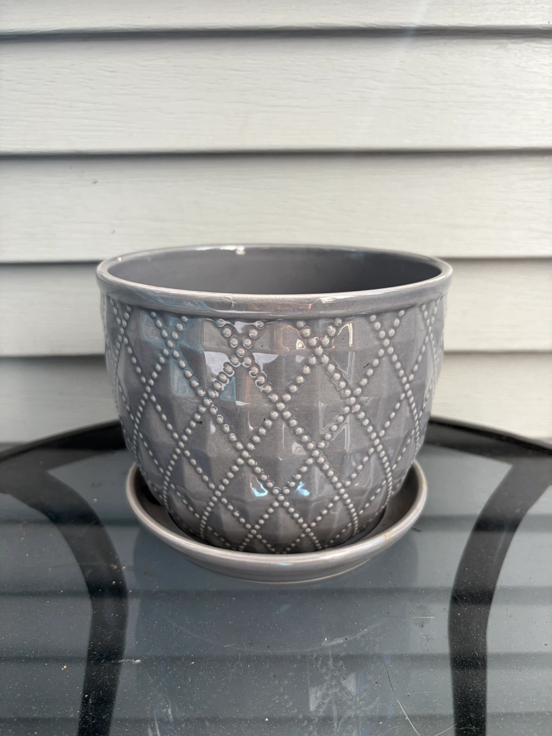Grey Decorative Planter Pot with Saucer