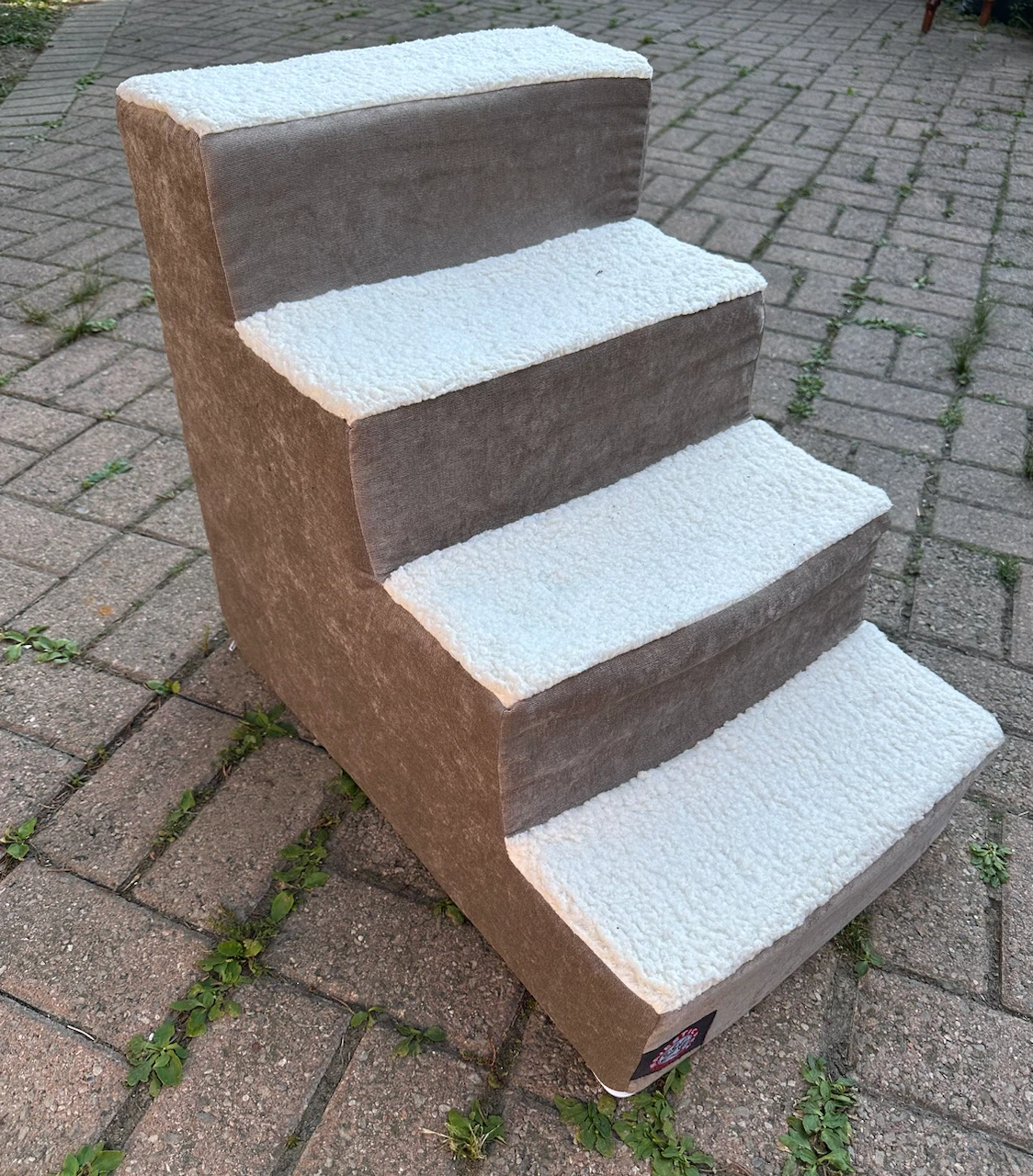 Majestic Pet 4-Step Pet Stairs - photo 3