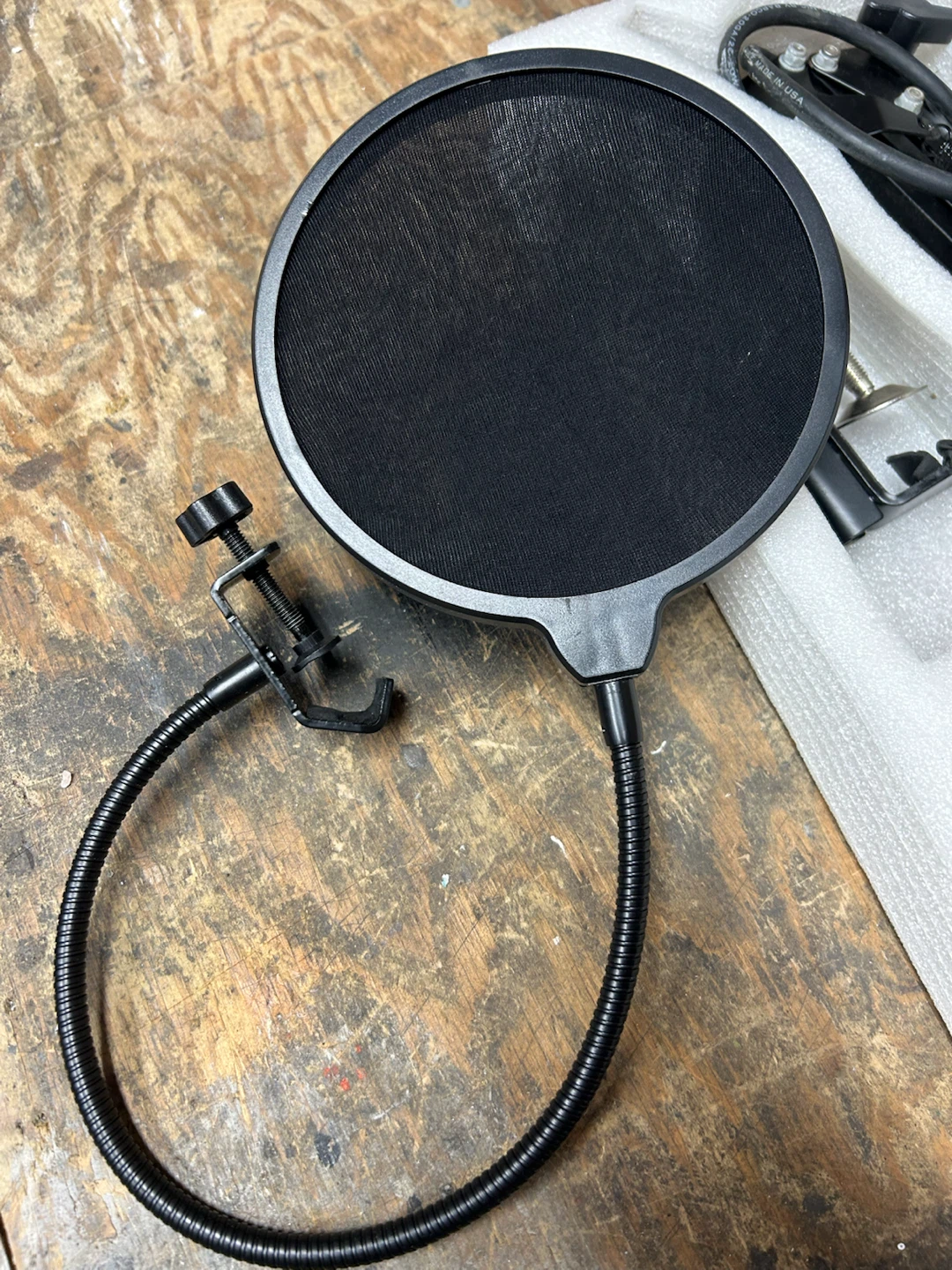 Neewer NW-700 Microphone Kit with Pop Filter and Boom Arm - photo 3