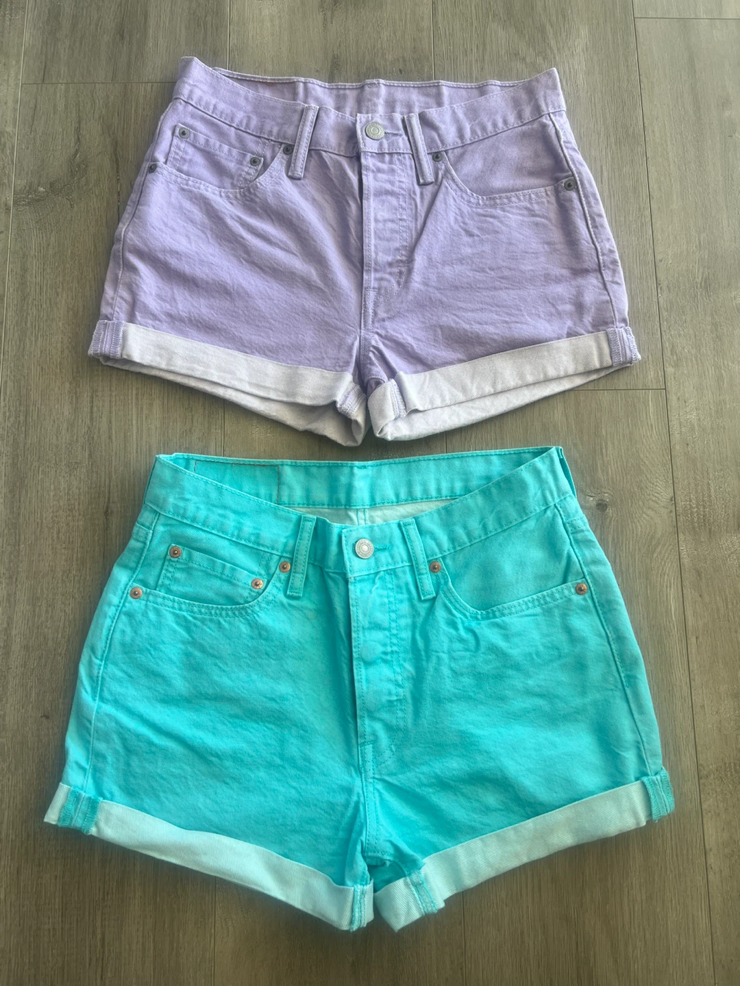 Levi's 501 Denim Shorts (2 Pairs) - Teal & Lavender - Size 27 - photo 2