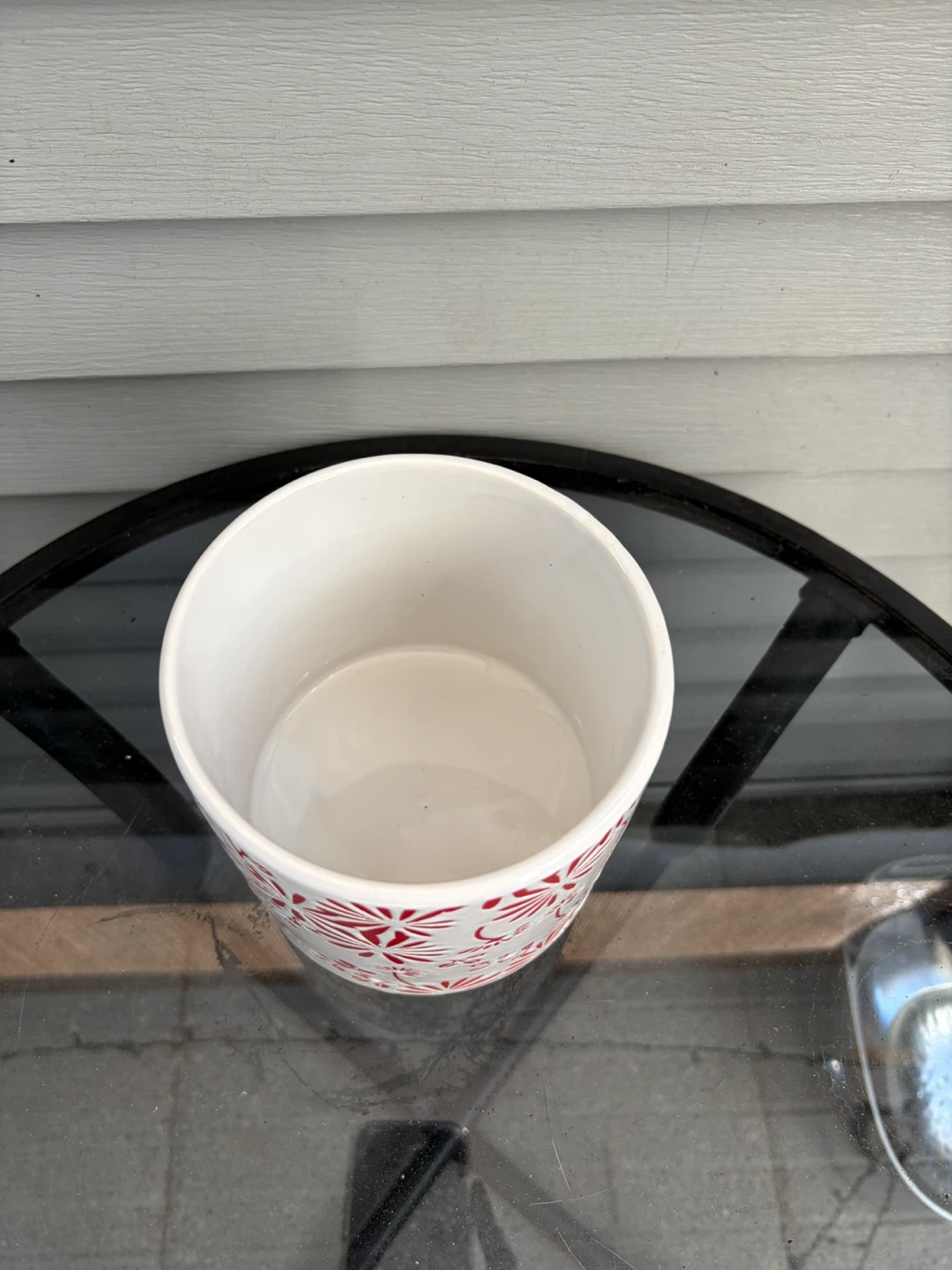 White Ceramic Planter Pot with Red Floral Design - photo 2