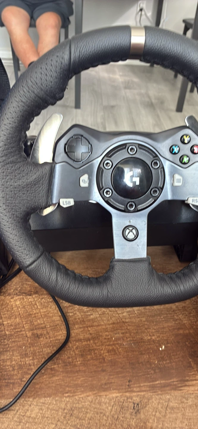 Logitech G920 Wheel and Pedals - photo 2