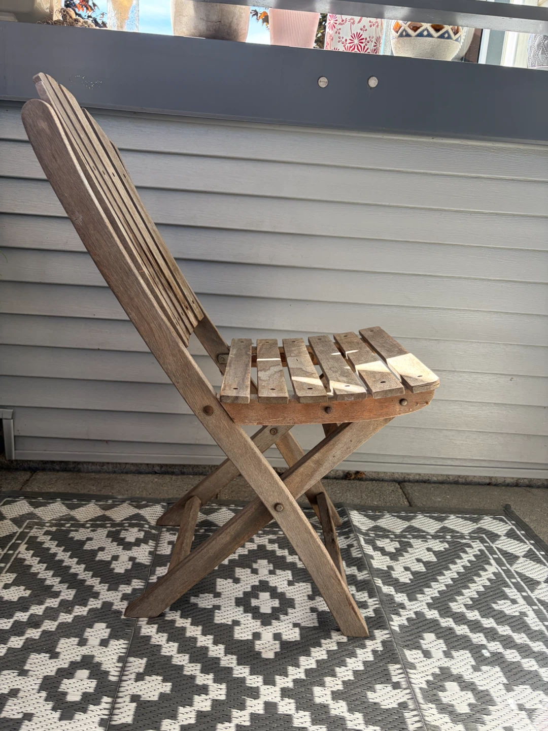 Wooden Folding Chair - photo 2