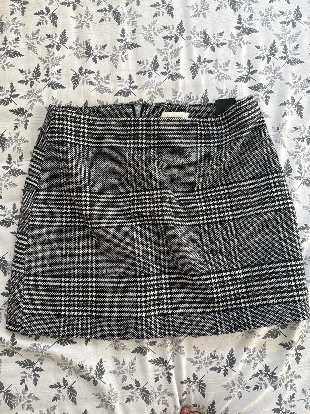 H&M Plaid Mini Skirt - Size 8