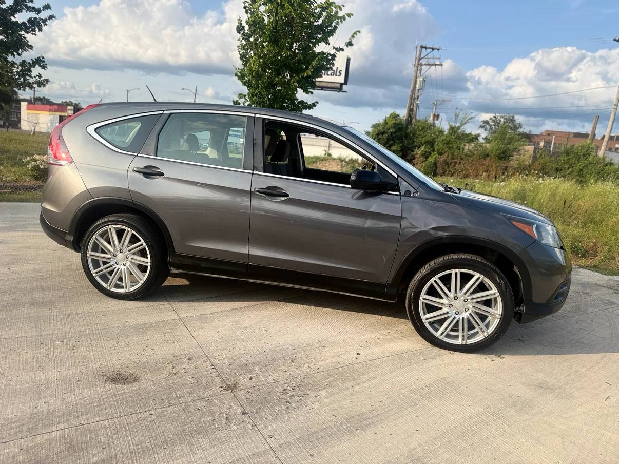 HONDA CRV 2013 4x4 BUEN PRECIO! - photo 4