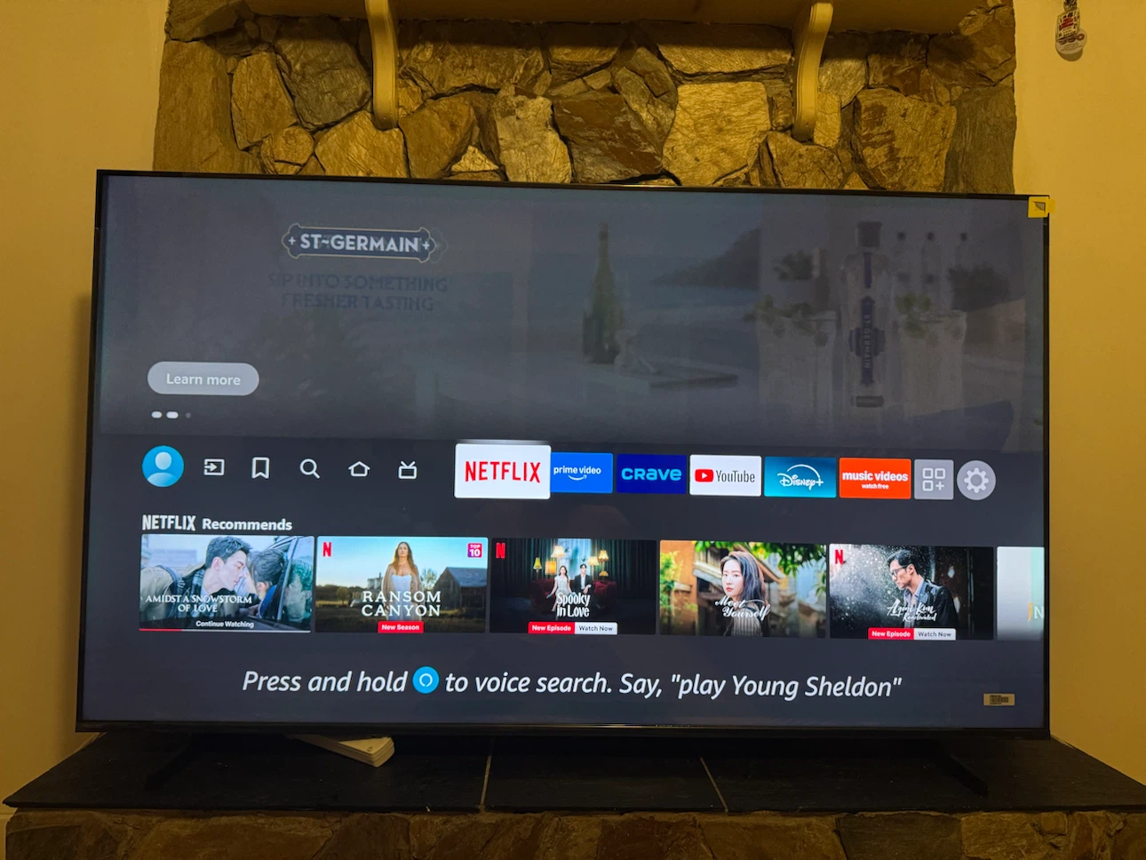 Hisense 65" Mini-LED ULED U6 Series QLED TV - photo 3