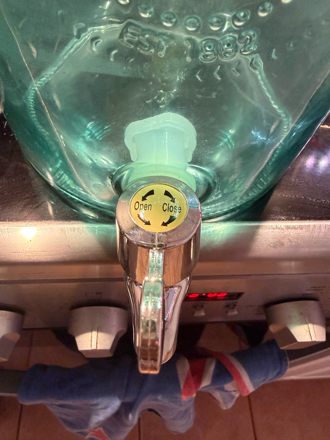 Glass Beverage Dispenser - photo 2