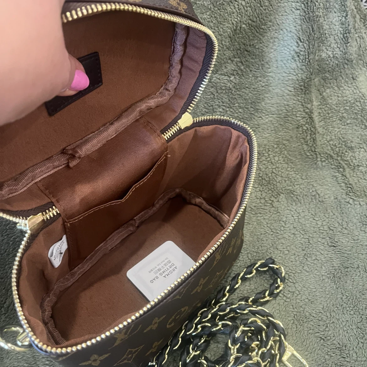 Ladies brown vanity Case - photo 4