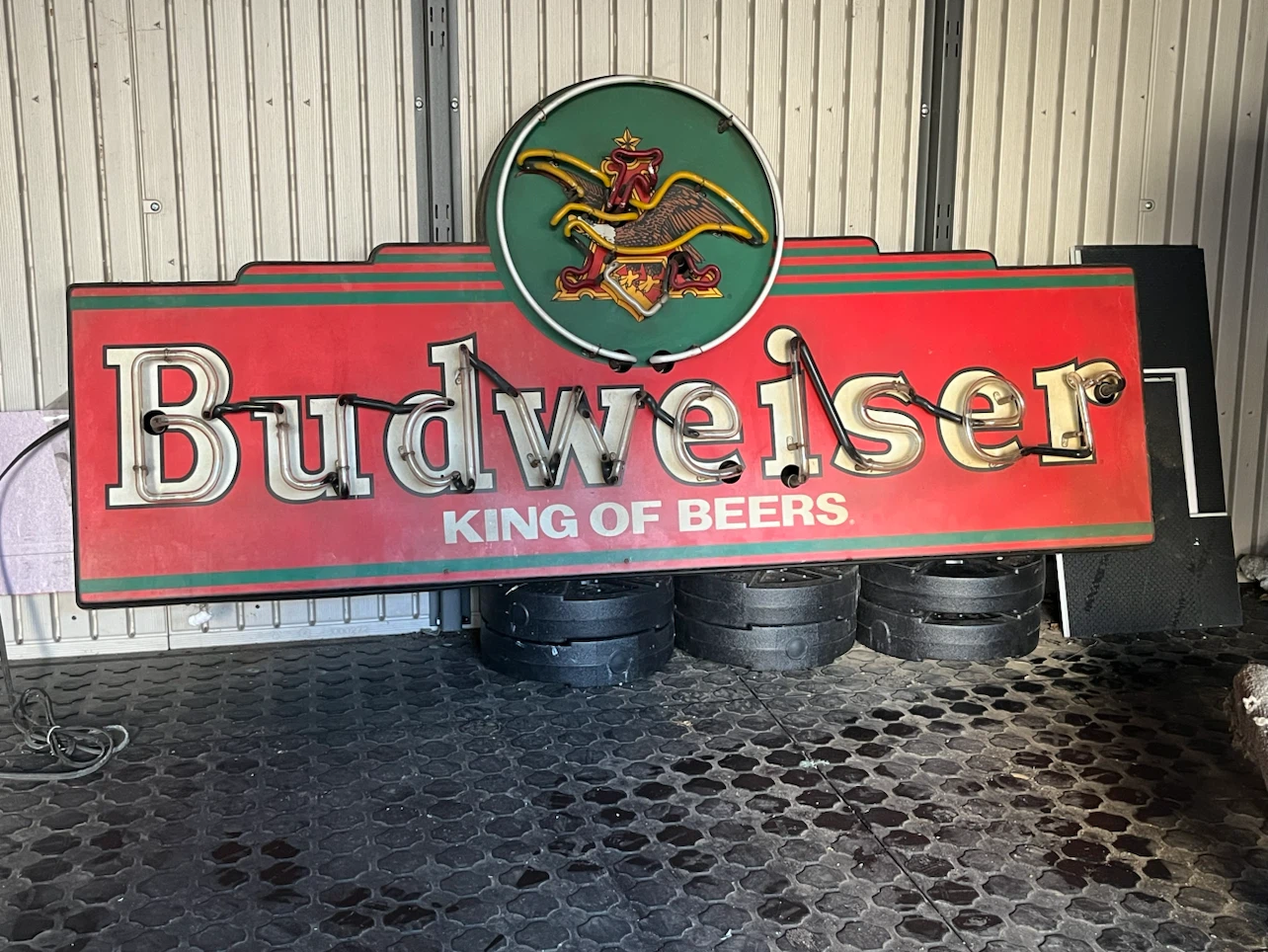 Budweiser King of Beers Neon Sign