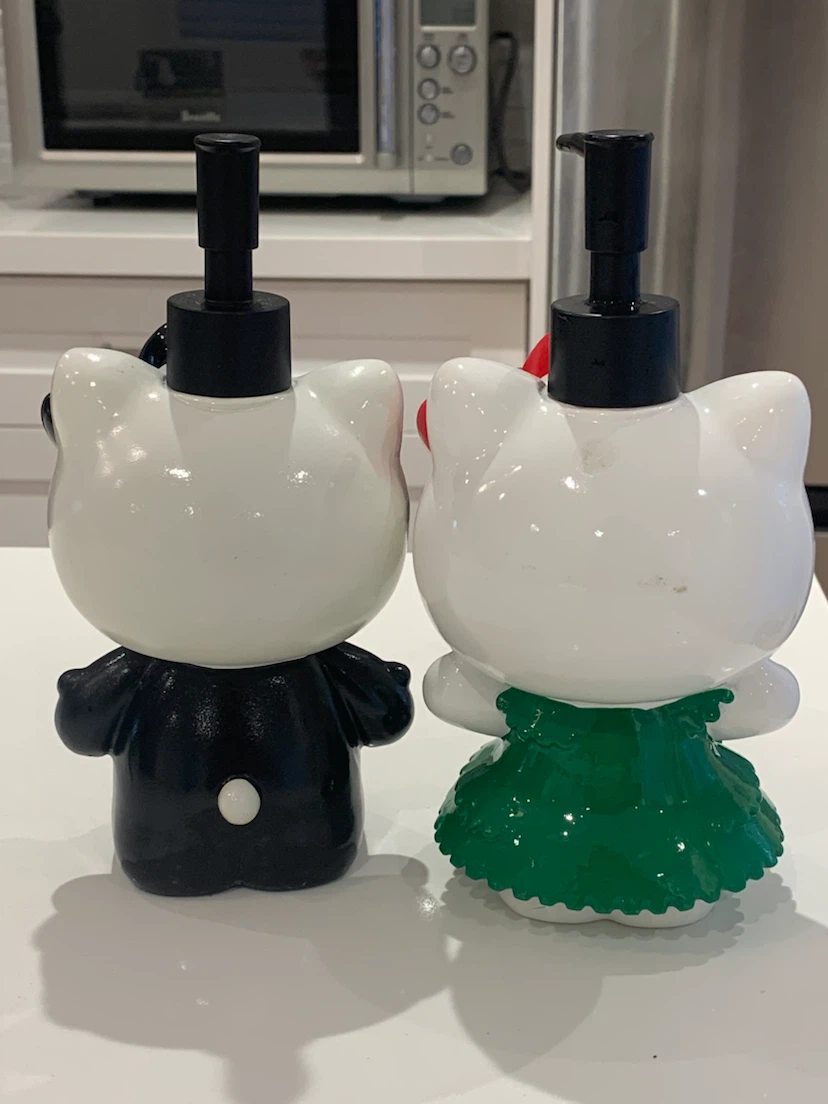 Hello Kitty  Soap Lotion Pump Set - Skeleton & Christmas - photo 4