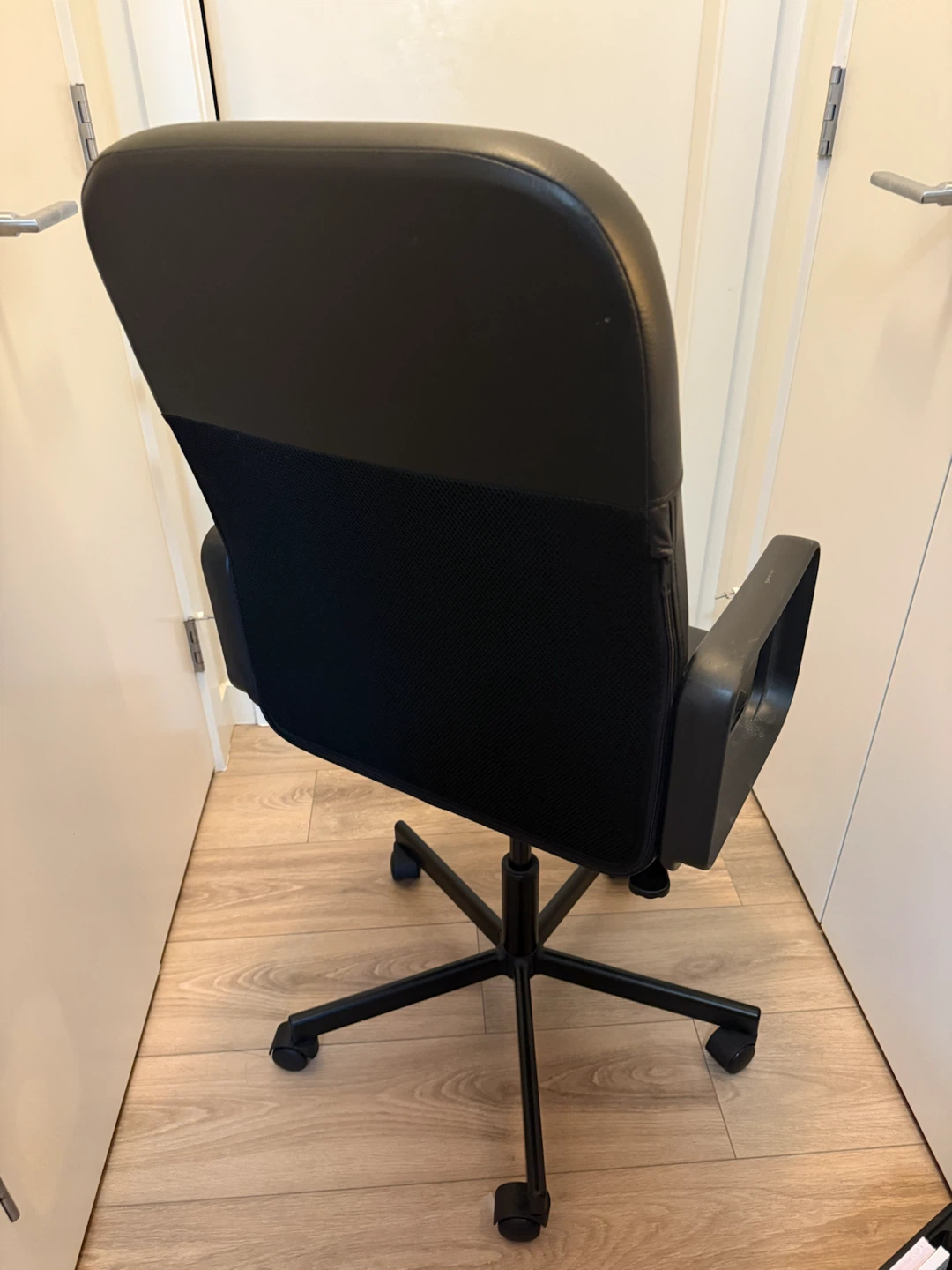 Ikea Office Chair - photo 2