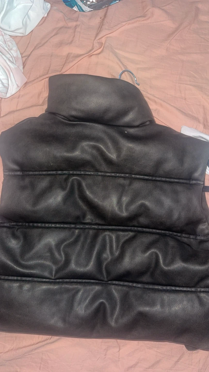 Leather Black Puffer Vest - Zara - photo 2