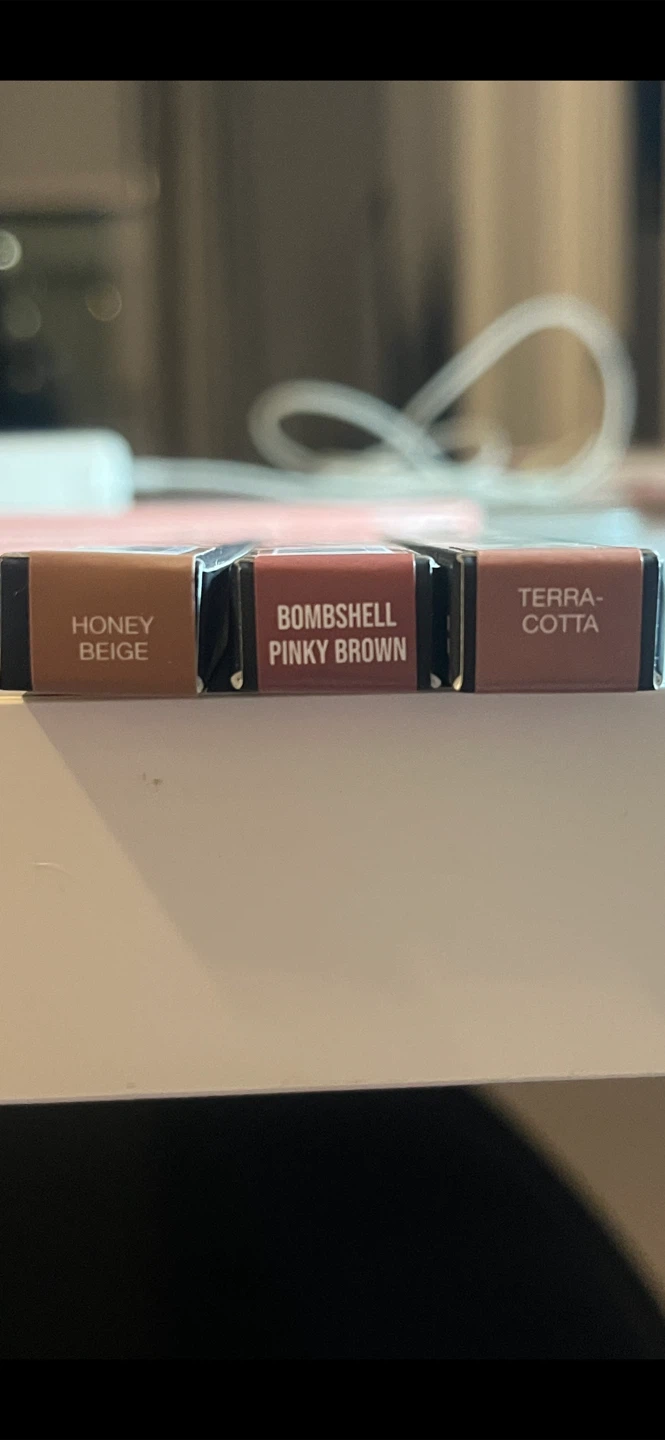 Huda Beauty Lip Prosucts - photo 4