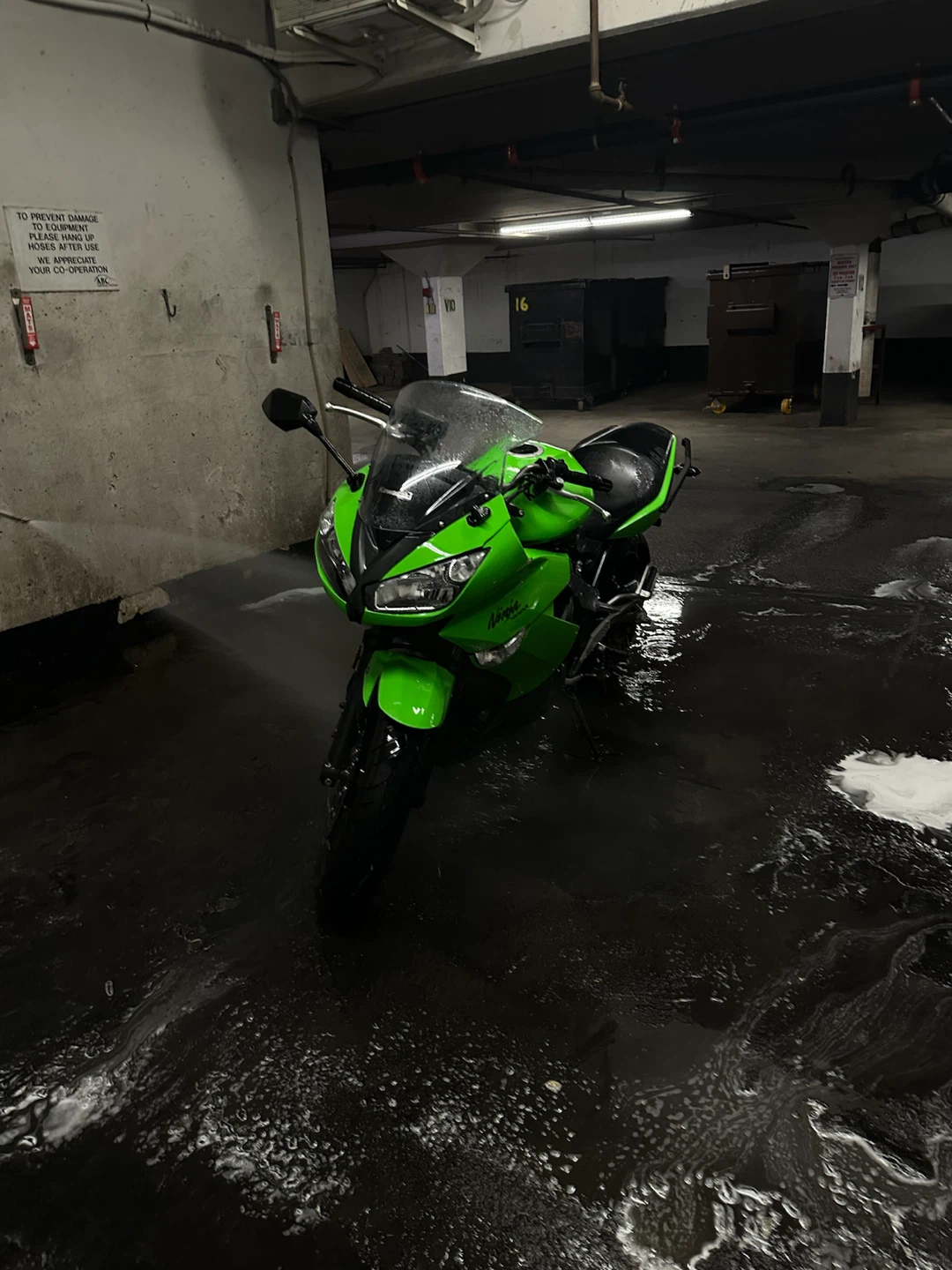 Kawasaki Ninja 400R Motorcycle - photo 2
