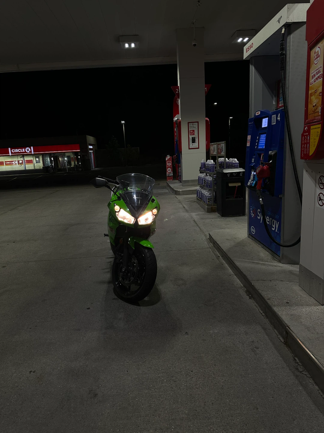 Kawasaki Ninja 400R Motorcycle - photo 4